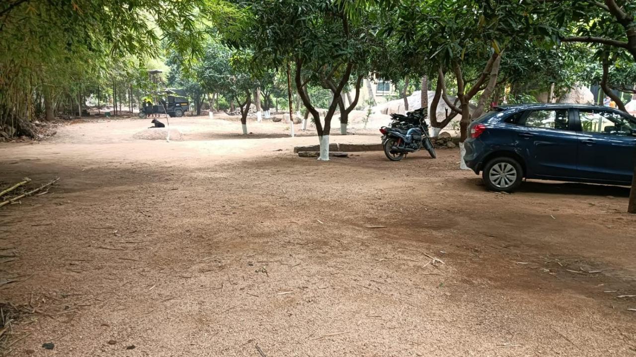 Shankar Homestay Hampi Exteriör bild