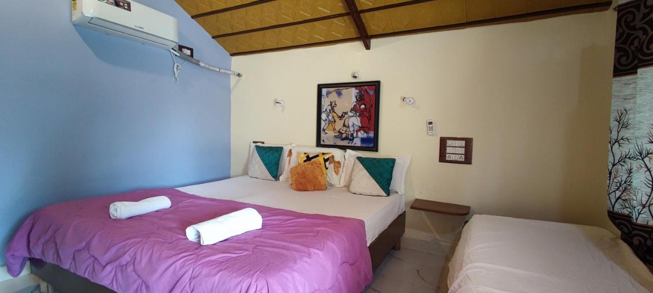 Shankar Homestay Hampi Exteriör bild